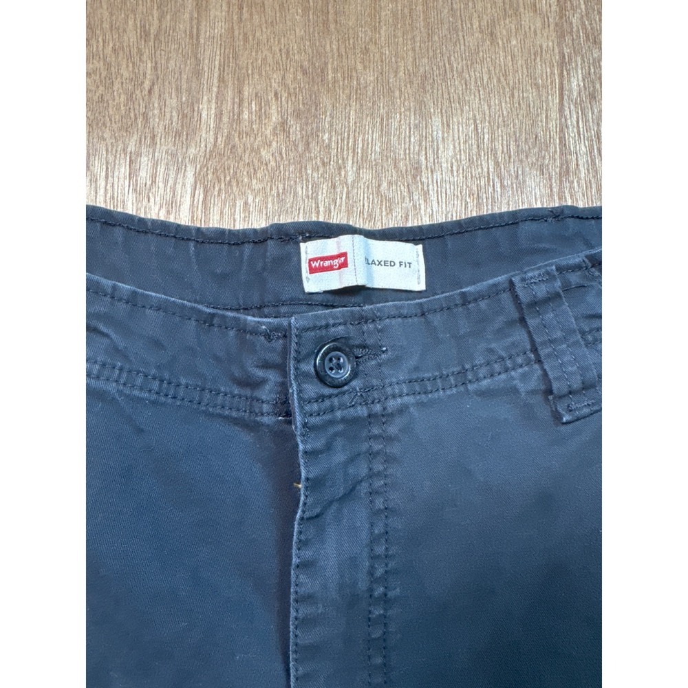 Wrangler Mens Relaxed Fit Cargo Pants Black Utility Workwear Trousers 34x34 - Picture 9 of 11
